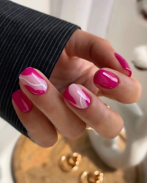 Fall Nails Pink 2023 22 Ideas: Embrace the Trendy and Chic Nail Designs Magenta Nails, Cute Pink Nails, Simple Gel Nails, Summery Nails, Her Nails, Work Nails, Short Acrylic Nails Designs, Pretty Acrylic Nails, Chic Nails