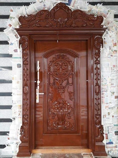 Wooden Main Door Design Front Entry, Teak Wood Main Door Design Entrance Indian, Wood Main Door Design, Teak Wood Main Door Design, Main Entrance Wooden Doors, Teak Wood Main Door, Wood Main Door, Creative Doors, Main Door Design Photos