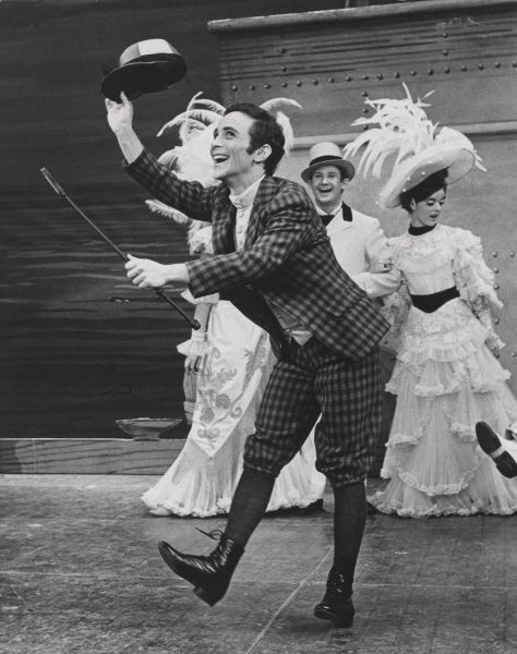 I'm a Yankee Doodle Dandy- Joel Grey as George M! Joel Grey, Yankee Doodle Dandy, Yankee Doodle, Musical Theatre Broadway, Bone Structure, Tap Dancer, Richard Iii, Film Clips, Hooray For Hollywood