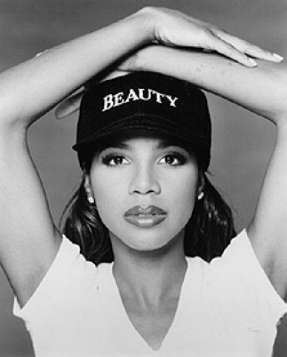 Toni Braxton 90s, Unbreak My Heart, Train Music, Black And White Artist, Spanish Guitar, Lisa Bonet, Actor James, Toni Braxton, Billboard Music Awards