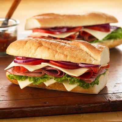 sandwhich! Cold Cut Sandwich, Hoagie Sandwiches, Sub Sandwich, Picnic Sandwiches, Types Of Sandwiches, Italian Sub, Cold Sandwiches, Gourmet Sandwiches, Sub Sandwiches