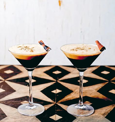 How To Make The Perfect Coffee Margarita - The Wordrobe Patron Xo Cafe, Tequila Recipe, Somewhere In The World, Reposado Tequila, Margarita Recipes, Alcohol Drink Recipes, Espresso Martini, Espresso Coffee, Martini Glass