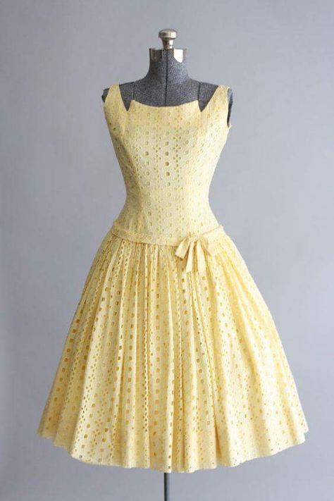 1950s Dresses, Vintage 1950s Dress, Robes Vintage, Fashion 1950s, Vintage 1950s Dresses, Vestidos Vintage, 50s Dresses, Dresses Vintage, 1950s Dress