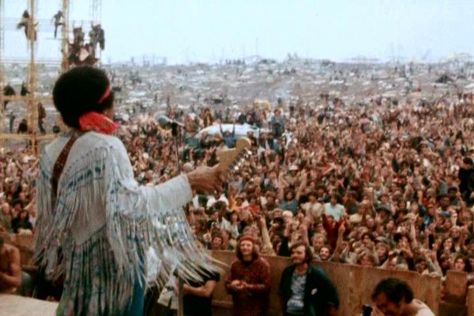 The Best of Woodstock is a 1-CD live compilation album of the 1969 Woodstock Festival in Bethel, New York. Description from… Jimi Hendrix Woodstock, Bethel New York, 1969 Woodstock, Woodstock Photos, Richie Havens, Woodstock Music, Grace Slick, Woodstock 1969, Roger Daltrey