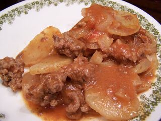 My Mom's Hamburger Casserole Hamburger Hotdish, Tomatoe Soup, Hamburger Potato Casserole, Hamburger And Potatoes, Hamburger Casserole, Taking A Picture, Beef Casserole Recipes, Hamburger Recipes, Ground Turkey Recipes