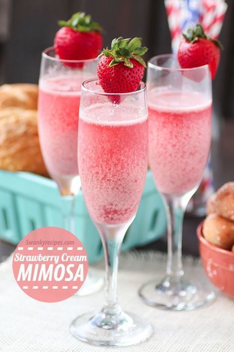 Strawberry Cream Mimosa Bubbly sparkling champagne with refreshing raspberry and strawberry frozen cream sweetened with Sweet’N Low make this the ultimate brunch beverage. @sweetnlowbrand  #donthesitaste #sponsored Mimosa Recipe, Brunch Drinks, Strawberry Cream, Alcohol Drink Recipes, Brunch Party, Easter Brunch, Alcohol Recipes, Holiday Drinks, Christmas Drinks