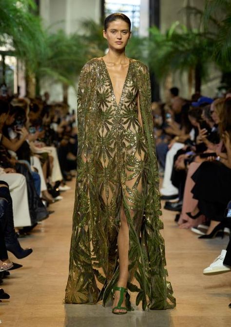 ELIE SAAB - Womenswear Spring-Summer 2025 | FHCM Eli Saab, Elie Saab Spring, Summer 2025, Elie Saab, Paris Fashion Week, Indian Fashion, Fashion Art, Fashion Show, Lookbook