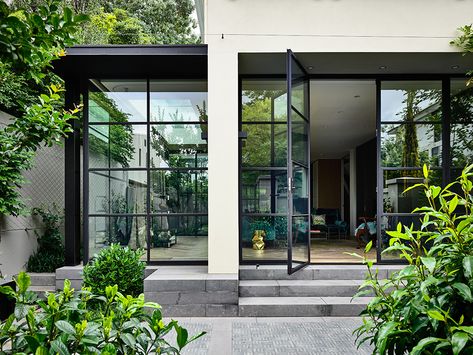 Responding to lifestyle, South Yarra Townhouse sees Inarc Architects breathe new life into an existing neo-classical townhouse in Melbourne’s south. Door Joinery, Neo Classical Architecture, Wrought Iron Front Door, Iron Front Door, Iron Entry Doors, Wrought Iron Doors, The Local Project, Casa Exterior, Square Top