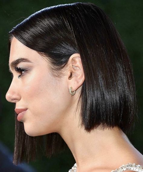 Dua Lipa Side Profile, Straight Nose Front View, Dua Lipa Nose, Straight Nose Side Profile, Nose Goals, Connelly Jennifer, Side Profiles, Nose Picking, Straight Nose