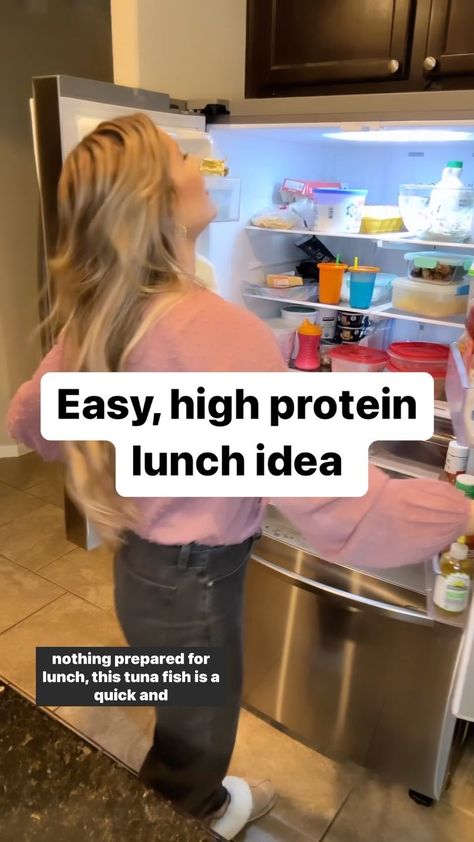 Danielle McClellan on Instagram: “When I have nothing prepared for lunch, this is always what I make! Mix a 12oz can of tuna in water, drained + 3 boiled eggs, chopped, +…” Meal Prep Tuna Lunch Ideas, Tuna Snack Ideas Healthy, Protein Tuna Recipes, Tuna Pouch Lunch Ideas, Canned Tuna Lunch Ideas, Canned Tuna Recipes Lunch, Boiled Egg Lunch Ideas, High Protein Tuna Recipes, Tuna Lunches