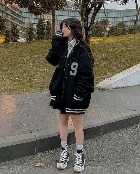 Korean Casual Outfits, Aesthetic Fits, Tomboy Fashion, School Life, Korean Outfits, Casual Style Outfits, Outfits Aesthetic, Cute Casual Outfits, Fun Games