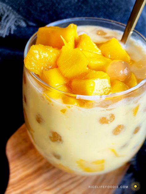 Mango Sago : fresh Mango, Coconut milk, and Tapioca pearl | Rice Life Foodie Sago Drink, Mango Sago Recipe, Diwali Desserts, Summer Dessert Table, Coconut Tapioca Pudding, Sago Pudding, Sago Recipes, Brown Sugar Simple Syrup, Tapioca Pearl