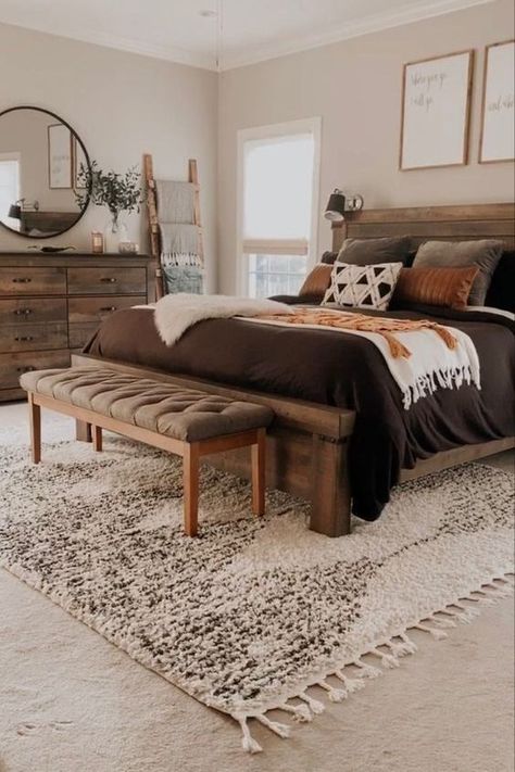 Natural Bedrooms Earth, Natural Bedroom Decor Earth Tones Boho, Neutral Bedroom Earth Tones, Master Bedrooms Dark Bedding, Nature Tones Bedroom, Neutral Toned Bedroom, Natural Bedroom Decor Earth Tones Cozy, Earth Tone Bedroom Modern, Bedroom Inspirations Earth Tones