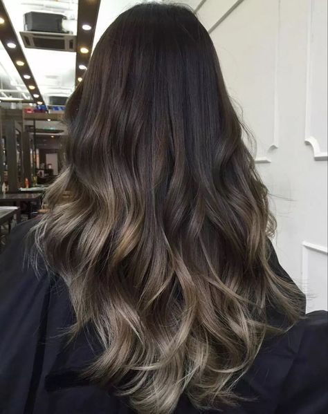 Balayage Hair Ideas, Dark Black Hair, Ash Brown Balayage, Balayage Long Hair, Gray Balayage, Ombre Blond, Balayage Blond, Pastel Ombre, Black Hair Balayage