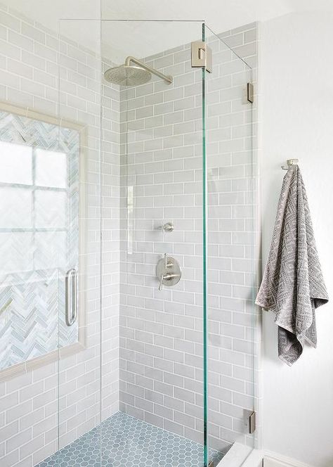 Walk In Shower with Gray Subway Tiles and Blue Hexagon Floor Tiles - Transitional - Bathroom Rectangular Tiles Bathroom, Bathroom Ideas Simple, Tiles Bathroom Ideas, Stacked Shelves, Greige Bathroom, Herringbone Shower, Shower Accent Tile, White Marble Shower, Blue Shower Tile