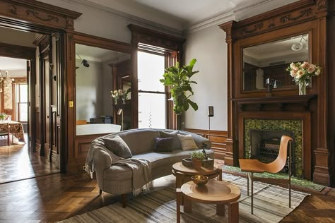 Park Slope Brooklyn -- Brownstone Interior Design by Ensemble Architecture San Francisco Fireplace, Creating Foyer In Living Room, Grand Millennial Style Home, Edwardian Decor, Craftsman Molding, Vegetable Meals, Brownstone Interiors, Elizabeth Roberts, Off White Walls