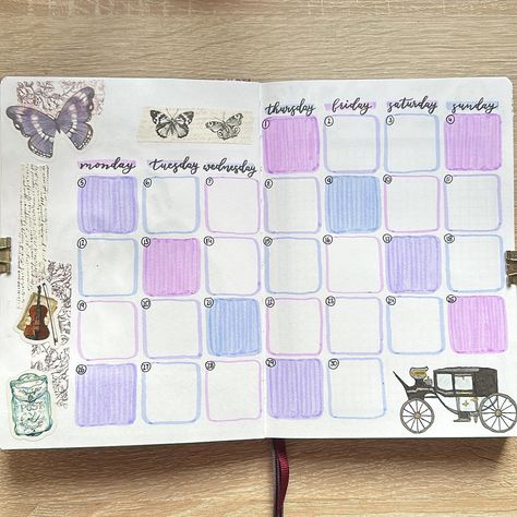 bullet journal (@just_bulletjournaling) • Instagram photos and videos Bridgerton Bullet Journal, Calendar Bullet Journal, 2023 Bullet Journal, Bridgerton Theme, Vision Boarding, Bullet Journal Monthly Spread, Bullet Journal Setup, Harry Potter Disney, Bujo Ideas