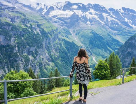 Planning a Trip to Switzerland: Your Simple Travel Checklist - Eternal Arrival Switzerland Packing List Fall, What To Wear In Switzerland, Switzerland Clothing, Switzerland Outfit, Switzerland In Summer, Switzerland Summer, Switzerland Trip, Trip To Switzerland, September Outfits