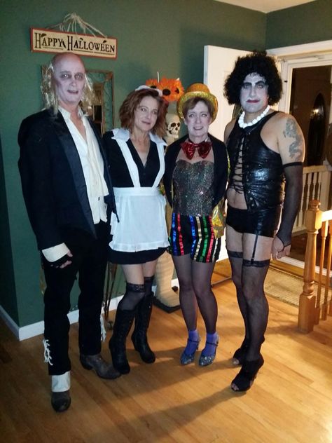 Diy rocky horror costume...lets do the time warp! Rocky Horror Show Costume, Rockyhorrorpictureshow Costume, Time Warp Costume, Rocky Horror Picture Show Costume Diy, Rocky Horror Costume Ideas, Rocky Horror Outfit Ideas, Rocky Horror Picture Show Outfit, Rocky Horror Costume, Horror Pic