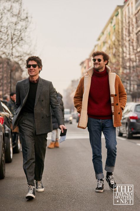 The Best Street Style From Milan Fashion Week Men's A/W 2019 Paris Men Fashion Street Look, German Style Fashion Men, Amsterdam Mens Fashion, French Style Men, Mens Parisian Style, Paris Mens Street Style, Russia Outfit, French Men Style, Men Street Styles