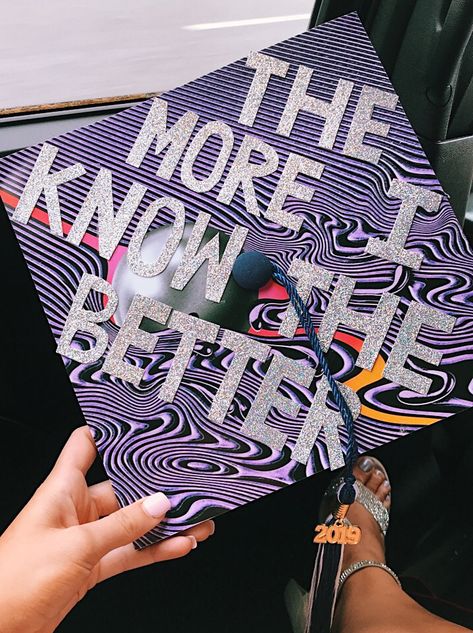 The Smiths Graduation Cap, Grad Cap Funny, Album Cover Graduation Cap, High School Grad Cap Ideas, Creative Graduation Caps, Senior Year Things, College Grad Cap Ideas, Senior Season, Grad Cap Decorated