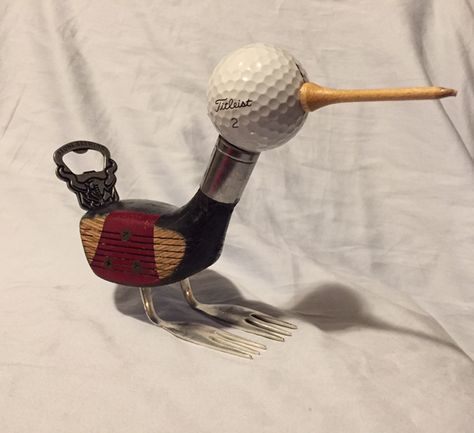 Vintage Golf Club Flatware upcycle Golf Club Art Ideas, Repurposed Golf Clubs Ideas, Golf Wreath, Golf Club Crafts, Golf Club Art, Golf Crafts, Vintage Golf Clubs, Boss Christmas, Golf Ball Crafts