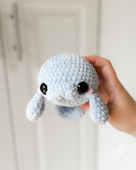 This is Bob. Bob is probably my most favorite ever. Floaty Potato is #3 in the Beach Buddies 2.0 Pack. #manatee #floatypotato #crochetersofinstagram #beachbuddies #amigurumi #crochet Manatee Crochet Pattern Free, Manatee Crochet Pattern, Crochet Manatee, Crochet Bob, Easy Crochet Animals, Crochet Design Pattern, Kawaii Crochet, Crochet Simple, Crochet Animal Patterns