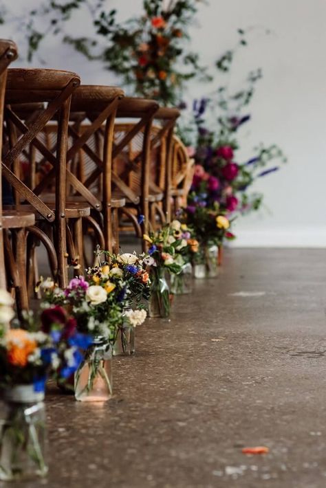 Wildflower Wedding Chairs, Wedding Ceremony Colorful, Wedding Isles Ideas, Bright Wedding Ceremony, Colourful Wedding Decorations, Church Decorations Wedding, Wildflower Wedding Ceremony, Bright Colourful Wedding, Wedding Flowers Church