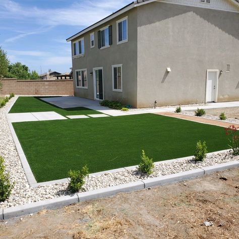 Turf And Rock Landscape, Artificial Turf Backyard Ideas, Boulevard Landscape, Turf Landscaping, Artificial Turf Backyard, Playroom Lounge, Garden Ideas Patio, Patio Garden Ideas, Patio Aesthetic