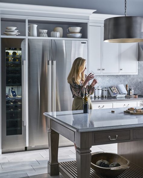 Discover kitchen appliances that honor food at every level, from farm to table. Signature Kitchen Suite, Column Refrigerator, Fridge Design, Kitchen Suite, Wine Cave, Convection Cooking, Dream Kitchens Design, Wine Refrigerator, Luxe Interiors