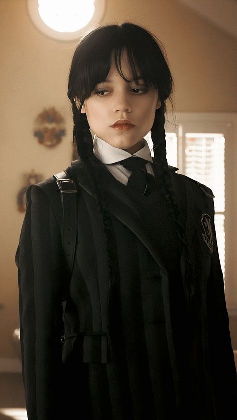 Wednesday Series Wallpaper, Janna Ortega, Wednesday Aesthetic, Jenna Wednesday, Addams Family Theme, Wednesday Show, Jenna Ortega Wednesday Addams, Wednesday Addams Costume, Wednesday 2022