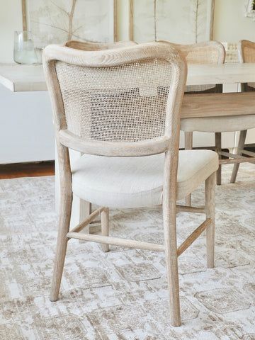 Beachside Beauty – The Cross Decor & Design Coastal Dining Chairs, Modern Country Living, Dovetail Furniture, Cross Decor, Coastal Dining, Candles Photography, Luxe Wedding, Crosses Decor, Dining Accessories