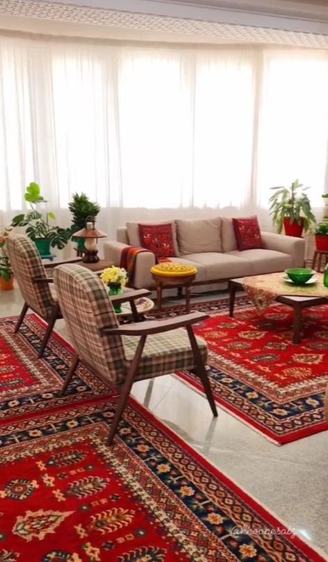 Iranian Home Decor Interior Design, Colorful Room Decor, Colourful Living Room Decor, Elegant Living Room Design, Luxury Furniture Living Room, Guest Room Decor, Pinterest Room Decor, Home Decor Crate, Home Design Living Room