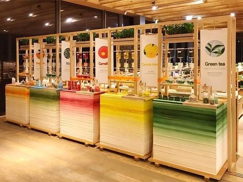 Event Food Stations, Jeju House, Appetizer Salad, Identity Graphic Design, Trade Show Design, Perfume Display, Event Booth, Pop Up Market, Cosmetic Display