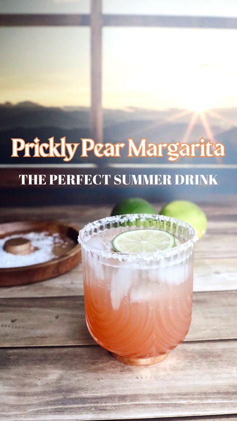 Prickly Pear Margarita Recipe, Pear Alcoholic Drinks, Pear Margarita Recipe, Margarita Ideas, Asian Cocktail, Prickly Pear Recipes, Pear Drinks, Pickled Pears, Pear Margarita