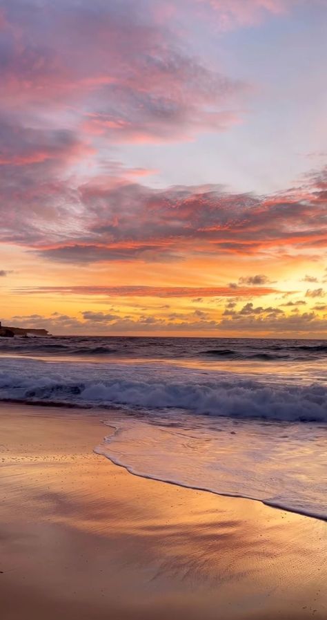 Pink View, Sea Scape, Beach Sunset Wallpaper, Beautiful Ocean Pictures, Pretty Beach, Ocean Pictures, Sky Pictures, Pretty Landscapes, Without Borders