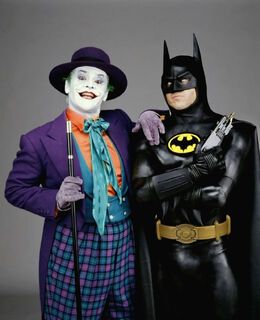 Tim Burton Batman, Michael Keaton Batman, Keaton Batman, Batman 1989, Batman Vs Joker, Joker Costume, Kim Basinger, Image Film, Batman Universe