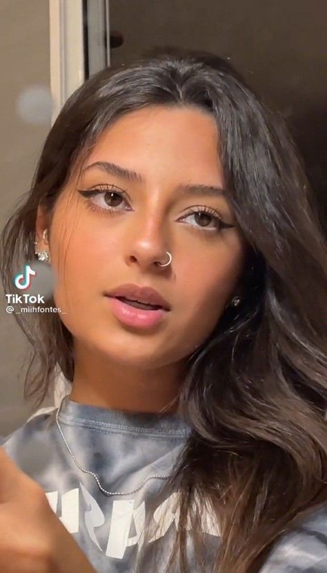 Nose Piercing Hoop Aesthetic, Cute Nose Piercings Aesthetic, Nose Rings Aesthetic, Nose Piercing Big Nose, Nose Piercing Inspo, Nose Ring Aesthetic, Deepika Padukone Hair Color, Girls With Nose Rings, Stud Aesthetic