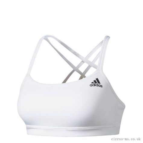 10 Cute Active Wear Outfits To Keep You Motivated - Society19 Sports Bra Collection, Nike Bra, Sports Bra Outfit, Cute Sports Bra, Womens Athletic Outfits, Adidas Sports Bra, Academy Sports, Adidas Sweatpants, Yoga Journal