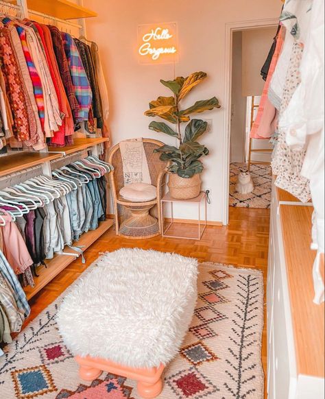 Spare Room Into Closet, Bedroom Turned Into Closet, Turning A Bedroom Into A Walk In Closet, Spare Room Closet Ideas, Get Ready Room Ideas, Spare Room Dressing Room Ideas, Spare Bedroom Into Walk In Closet, Spare Room Walk In Closet, Bedroom Turned Closet