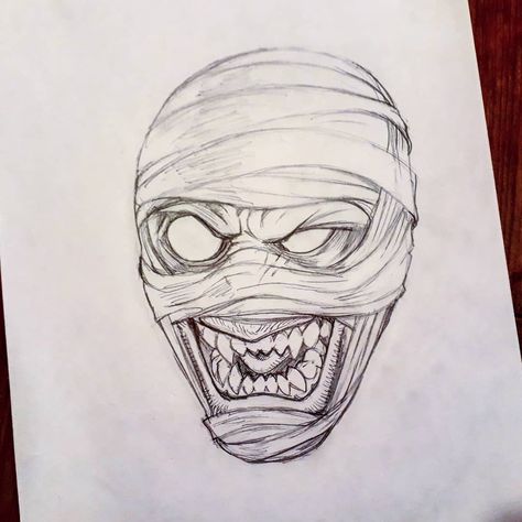 Johan Åberg on Instagram: “Pharao Vampire / Count Mummy - Sketch  Inks tomorrow  #pencilsketches #sketching #sketchbookart #sketchbookartwork #undead #horrorart…” Monster Sketch Scary Easy, Mummy Art Drawing, Draw Vampire, Vampire Drawing Ideas, Evil Sketch, Mummy Sketch, Mummy Tattoo Design, Horror Drawings Pencil Sketch, Mummy Drawing