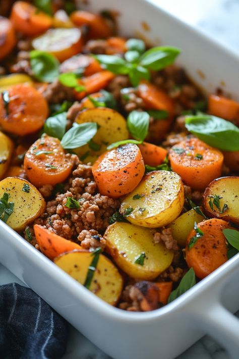 Roasted potatoes and carrots with ground meat and fresh basil in a white baking dish. The Best Ground Turkey Recipes, One Pot Meals Healthy Ground Beef, Healthy Meal Prep For The Week Ground Turkey, Ground Turkey Sheet Pan Dinner, Group Turkey Recipes Healthy, Grown Turkey Recipes, Clean Eating Comfort Food Recipes, Lunch Ideas With Turkey, Healthy Organic Meals Recipes