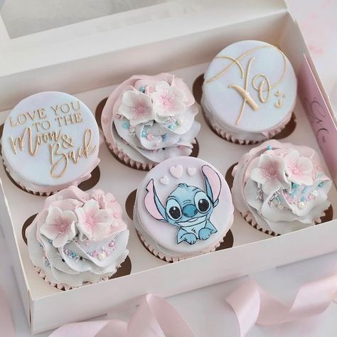 Lilo And Stitch Cupcakes Ideas, Stitch Cupcake Cake, Stitch Cupcakes Ideas, Cute Cupcake Ideas, Stitch Cakes, Stitch Cupcakes, Cupcakes Baby Shower, Lilo And Stitch Cake, Cupcake Decorating Ideas