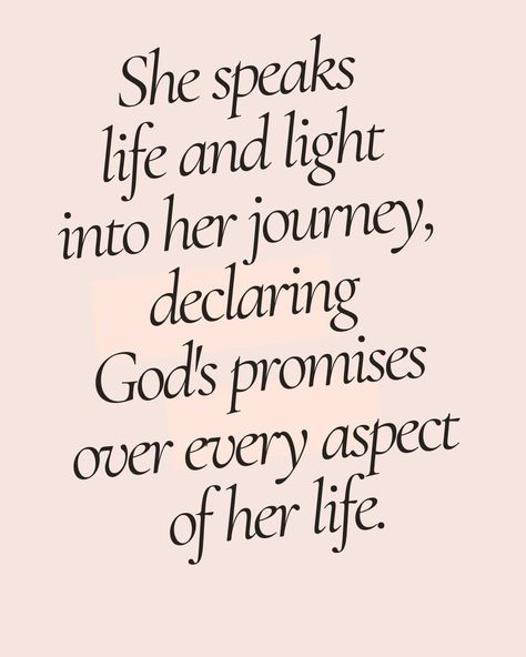 She speaks life and light into her journey, declaring God's promises over every aspect of her life.  Never underestimate the power of your tongue. Speak life and light today.   God’s got you! 💛  ➡️share to encourage a friend today               #womentakingspaces #GlowUpWithGodChallenge #Godhelpchats #reclaimyourspace #glowup #reclamingyourspacetalk #takeupspace #wts  #womanhood #motherhood #christianwomen #glowingwoman #shestatements She Speaks With Wisdom, Power Of Tongue Quotes, Tongue Quote, Encourage A Friend, Giving Thanks To God, Comforting Bible Verses, Christian Board, Twist Braid, God's Promises