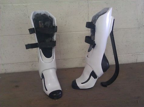 Definitely need to try this. Portal Shoes, Long Fall Boots, Chell Cosplay, Chell Portal, Portal Cosplay, Jumping Boots, Boots Costume, Jump Boots, Classy Cubicle