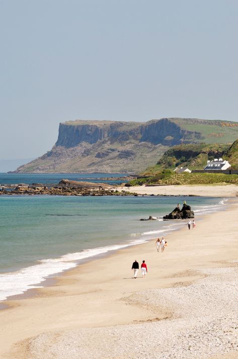 Irish Aesthetic, Irish Beach, Irish Coast, Ireland Beach, Eco Lodges, Best Beaches To Visit, Summer Scenes, Northern Irish, Irish Sea