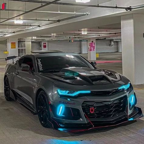 Camaro Car, Suzuki Cars, Color And Light, Dodge Muscle Cars, Fast Sports Cars, Car Organization, Chevy Muscle Cars, Camaro Zl1, Car Aesthetic