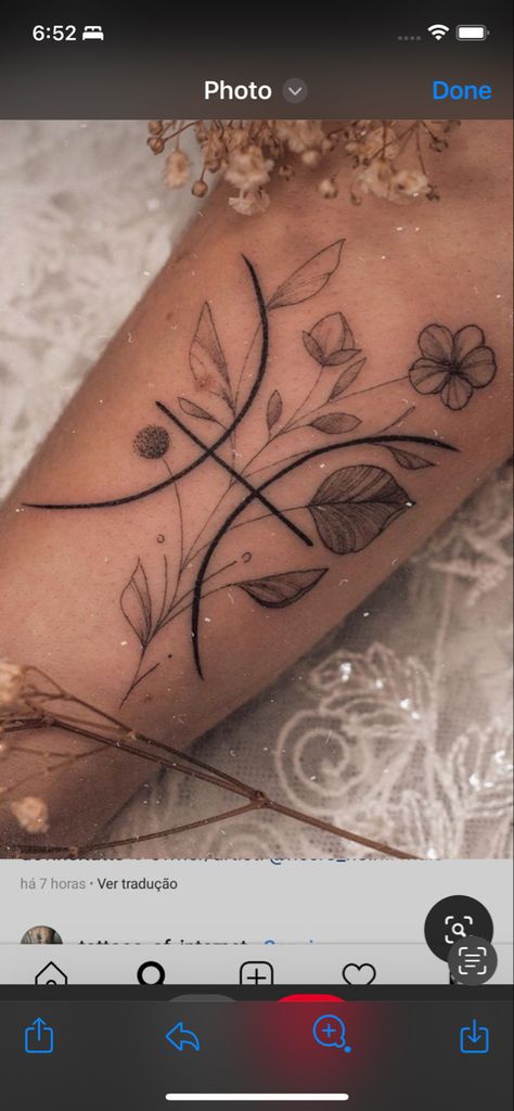 Gemini Floral Constellation Tattoo, Gemini Zodiac Flower Tattoo, Flower Gemini Tattoo, Pisces Daughter Tattoo, Gemini Shoulder Tattoos For Women, Gemini Tattoo Flower, Air Gemini Tattoo, Pisces Tattoo With Flowers, Unique Gemini Tattoo Ideas