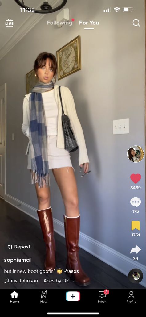 Frye Boots Outfit, Tall Boots Outfit, Autumn Color Palette Fashion, Frye Campus Boots, Campus Boots, Tall Girl Fashion, Cool Girl Style, Winter Trends, Mean It