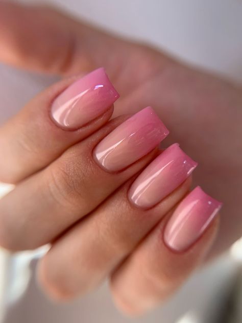 Ombre Wedding Nails, Tip Nail Designs, Rounded Acrylic Nails, French Tip Nail Designs, Ombre Wedding, French Pink, Simple Gel Nails, Casual Nails, Pink Acrylic Nails